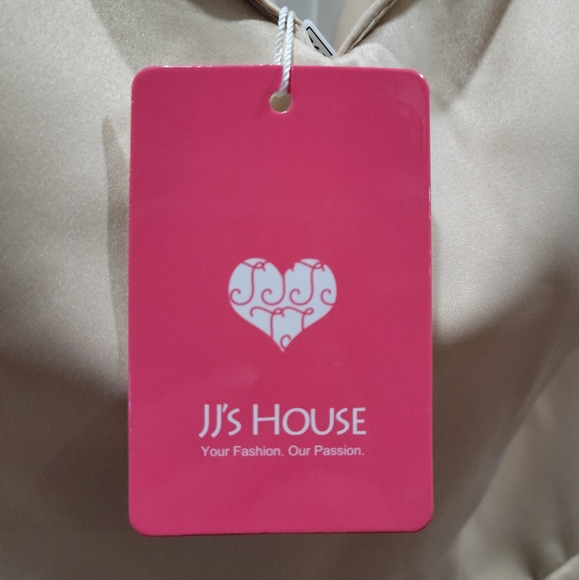 JJs House Knee-Length Formal Dress Size 14 Color Champagne (Golden Beige) - Picture 3 of 4